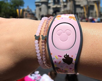 Mickey Mouse Inspired Bracelet | Disney Inspired Beaded Bracelet | Crystal Stackable Bracelet | Theme Park Jewelry | Gift for Disney Lover