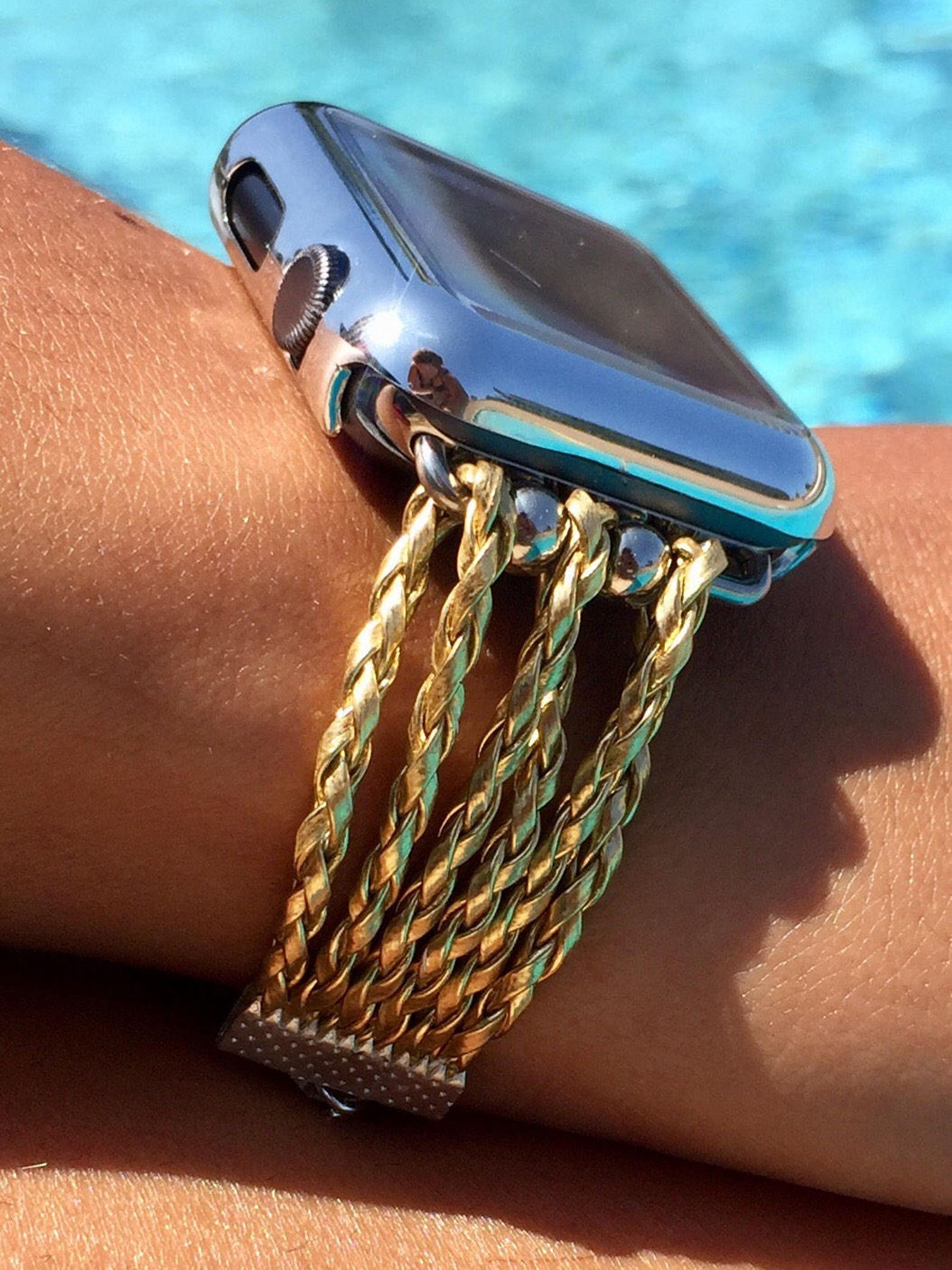 gold apple watch band series 4