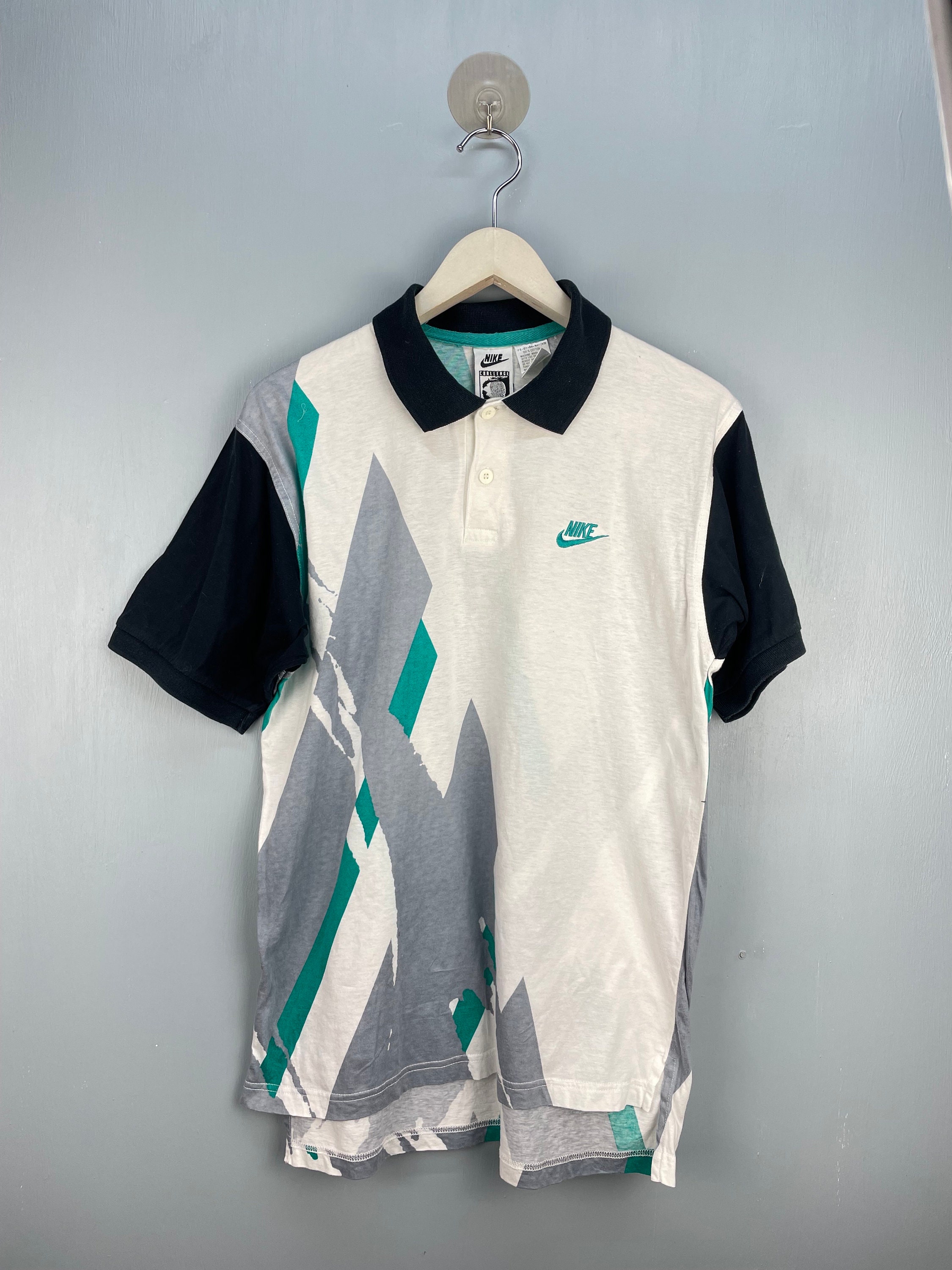 Vintage 90s Nike Challenge Court Andre Agassi Tennis Polo Vintage 90s Nike Challenge Court Andre Agassi Tennis Polo