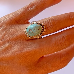 Vintage Navajo Oval shaped Sterling  Genuine Turquoise Ring size