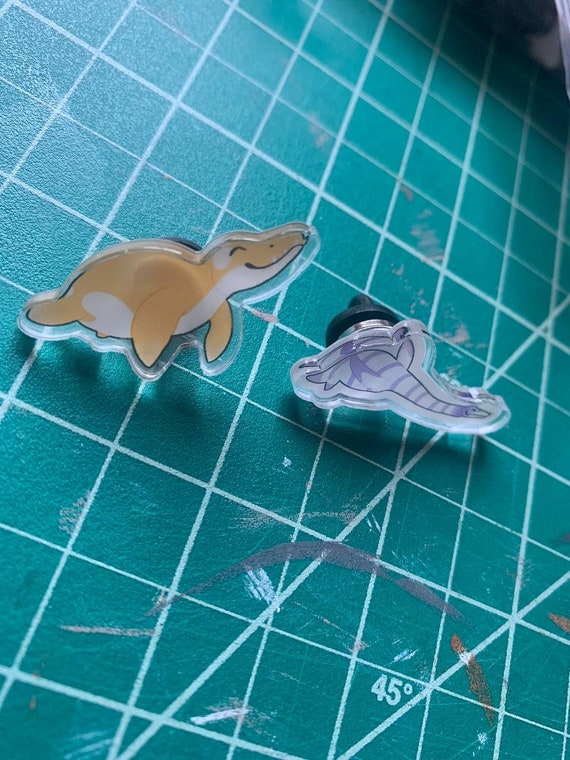 Kronosaurus and Elasmosaurus Acrylic Pins