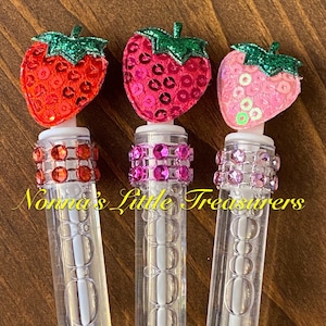 12 Strawberry Bubble Wands Favors,Strawberry Bubble Party Favors,Strawberry First Birthday,Bubble Favor,Its Berry Fun To Be One