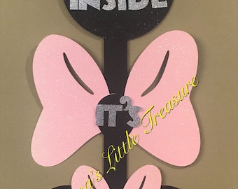 May include: A black and pink Minnie Mouse themed door hanger with the text "Come Inside", "It's", and "Fun Inside".