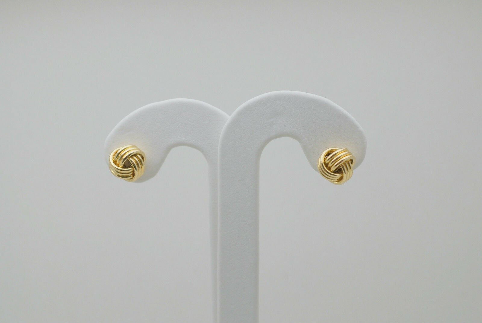 10K Gold Love Knot Stud Earrings - Etsy