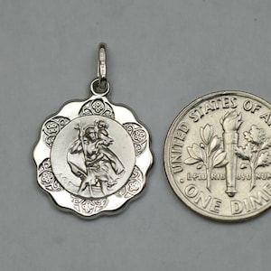 10K white gold Saint Christopher medal / pendant