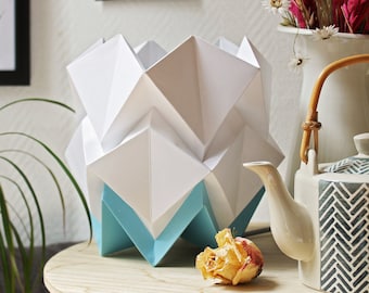 Origami Table lampe in paper