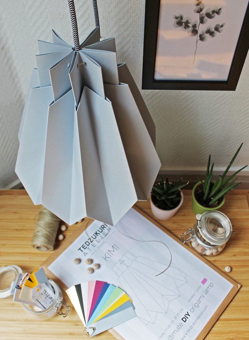 DIY origami lampshade in light grey paper image 2