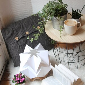 Origami Table Lamp in paper image 9