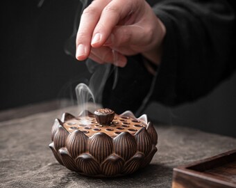 Ceramic lotus incense burner for home use, ceramic incense burner with conical lid, antique sandalwood incense burner for incense seal