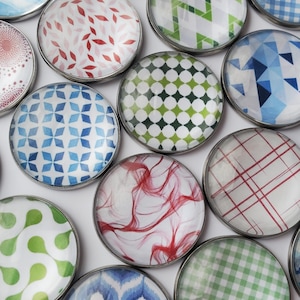 Glass Magnets, glass fridge magnet, handmade magnet, glass cabochon magnet