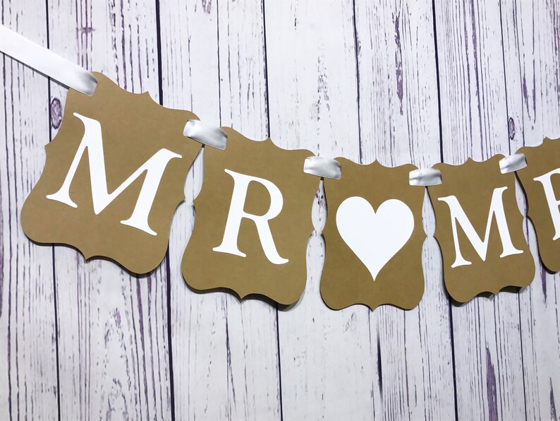 MR &amp; MRS Banner Mr and Mrs Sign Bridal Shower Decor - Etsy Canada