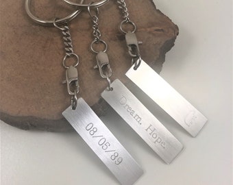 FREE SHIPPING-Personalized Keychain,Stainless Steel Keychain for Women,Groomsmen Gift,Personalized Gift for Dad, Engraved His and Her Gift