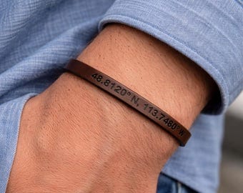 Personalized leather Bracelet For Men, Minimalist Secret Message Personalized Wristband
