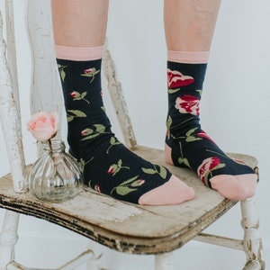 Women&#39;s Socks | Peony | Friday Sock Co Mismatched Socks | Gifts for Her | Spring Socks | Floral Socks | Flowers | Garden