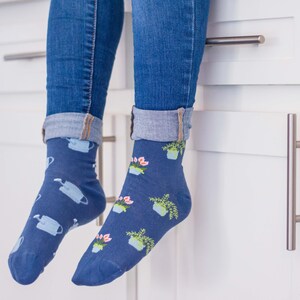 Women’s Socks | Plant & Watering Can | Friday Sock Co Mismatched Socks | Gardening Socks | Gift Idea | Cute Socks | Nature Socks | Fun Socks