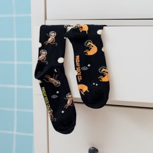 Animals & Space Helmets Socks | Friday Sock Co Mismatched Socks | Zoo Animals | Gifts for Him | Funny Socks | Gifts for Dad