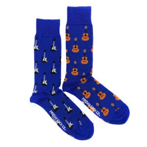 Calcetines de hombre / Guitarras / Calcetines desiguales de Friday Sock Co. / Calcetines de música / Calcetines de músico / Calcetines de rock / Guitarra acústica / Guitarra eléctrica