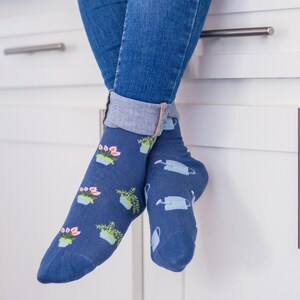 Women’s Socks | Plant & Watering Can | Friday Sock Co Mismatched Socks | Gardening Socks | Gift Idea | Cute Socks | Nature Socks | Fun Socks