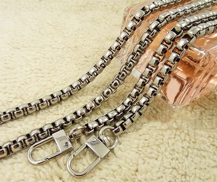 Model Worker Iron Box Chain Strap Handbag Chains Purse Chain Straps  Shoulder Cross Body Replacement …See more Model Worker Iron Box Chain Strap