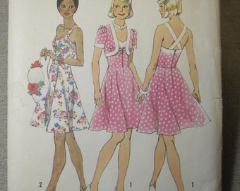 Multi-Colour New Look 6388 Size A Girls/' Party Dresses Sewing Pattern
