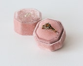 Boîte à bague monogrammée Cadeau d’anniversaire personnalisé Boîte à bagues en velours Proposition Bague Octogone Boîte Bague Boîte Bague Unique Love You Cadeau Candy Pêche