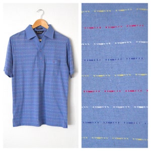 80s Hombres Polo Camisa / 1980s azul rayado Polo Top / Puño manga corta Preppy Polo Camisa PAR CUATRO
