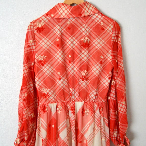 1970s Shirt Dress | White & Red Checkered Dress |… - image 4