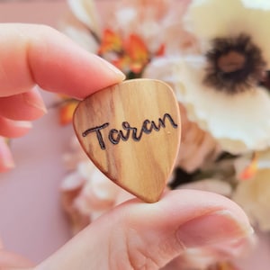 Personalised guitar pick, custom plectrum, wooden,  guitarist gift, gifts for him, personalised pick, engraved pick, 5 year anniversary