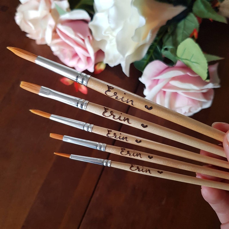Personalised paint brush,custom brush set, wood burned artist supplies, paintbrush with your name on, wooden paintbrushes, art and painting