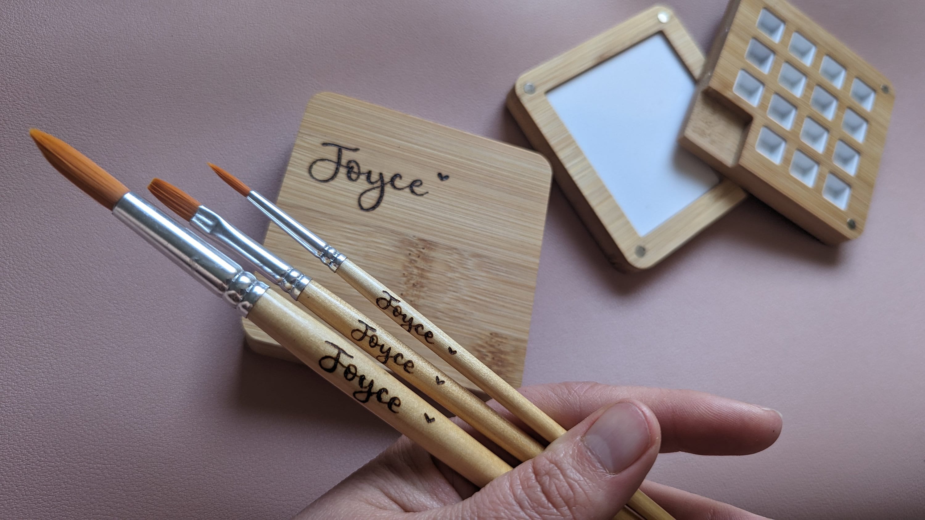 Personalised paint brush,custom brush set, wood burned artist supplies, paintbrush with your name on, wooden paintbrushes, art and painting