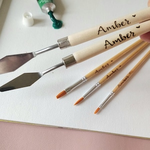 Personalised paint set, custom brush set, wood burned artist supplies, paintbrush with your name on, wooden paintbrushes, art and painting