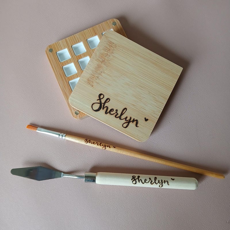 Personalised paint brush,custom brush set, wood burned artist supplies, paintbrush with your name on, wooden paintbrushes, art and painting
