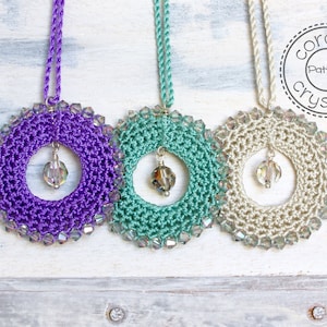 Patroon van gehaakte hanger met Swarovski-kristallen