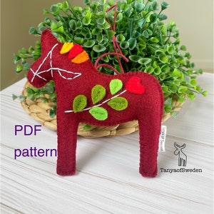 Swedish Dala Horse pattern Scandinavian Dala Horse ornament pdf DIY Felt Dala Horse