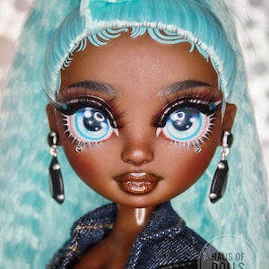 OOAK Custom Rainbow High - Robin Sterling