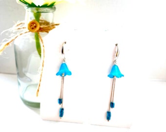 boucles d'oreilles pendante/fleur turquoise/boucles d'oreilles pendante/boucles d'oreilles perle bleue /cadeau femme