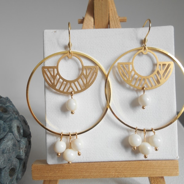 Boucles d'oreilles anneau doré/perles nacre blanche/cadeau femme