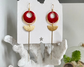 Boucles d'oreilles asymétrique/boucles d'oreilles rouge/ bijou d'oreilles/cadeau femme/boucles d'oreilles fantaisie