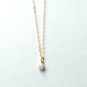 tiny diamond necklace, tiny diamond pendant necklace, tiny diamond choker, minimalist necklace, minimalist choker