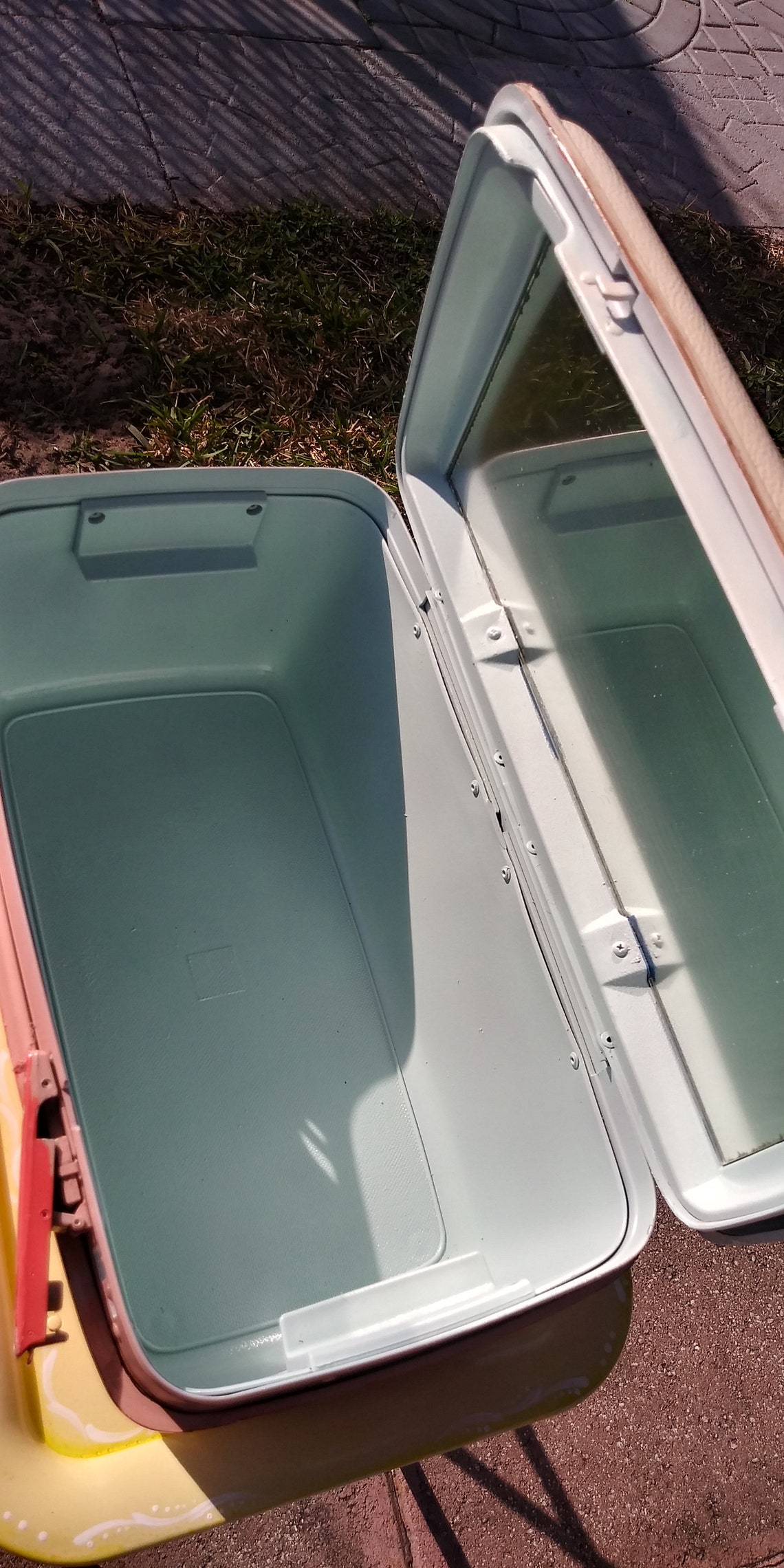 A Beautifully Hand Painted Ladies Train Case Cosmetic Case Etsy