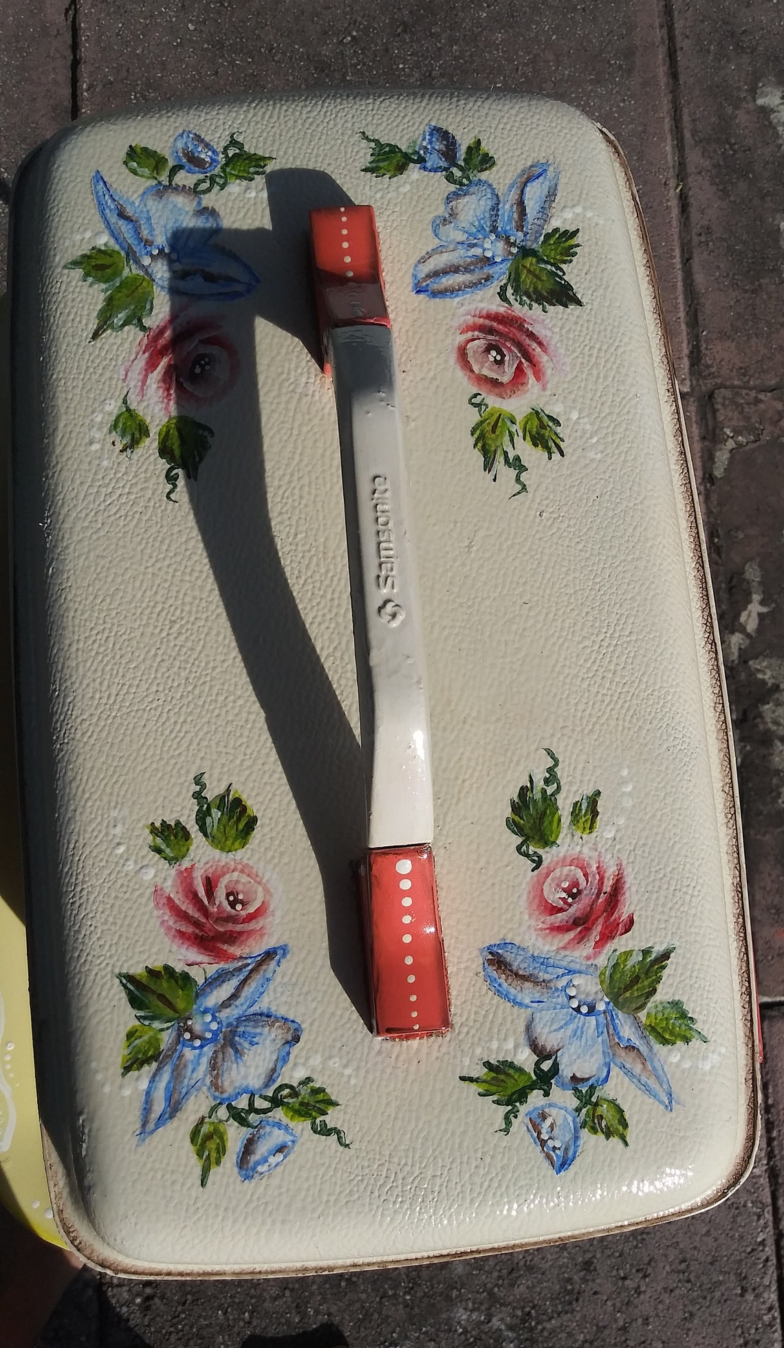 A Beautifully Hand Painted Ladies Train Case Cosmetic Case Etsy