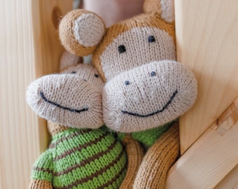 Knitted cuddly toy monkey 39 cm, soft organic cotton, children's toy, cute cuddly toy for girls and boys, dangling monkey