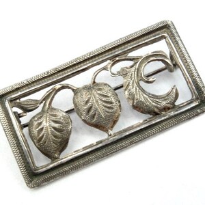 1940s, 40s., Vintage silver brooch, Vintage engraved brooch, Leaf motiv silver brooch, Engraved silver brooch, Vintage brooch