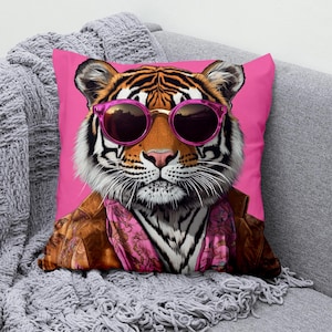 Trendy Tiger Throw Pillow Cover with Pink Sunglasses, Decorative Cotton Linen Pillowcase, Fashionable Animal Portrait Cushion, Stylish Decor