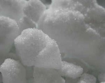 White Camphor Crystals - Cinnamomum camphora - 50 grams - Not edible
