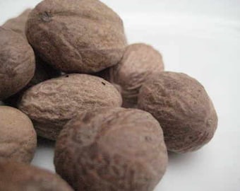 Nutmeg- Whole and Fine Ground - Myristica fragrans - 50 grams