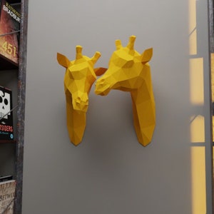 Giraffe couple, DIY 3D papercraft wall decor, Download printable PDF template