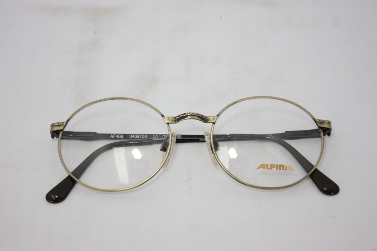 Alpina Round Oval AF469 Vintage Eyeglasses Made in Germany - Etsy Israel