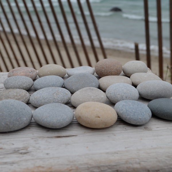 20 Smoothies, round stones, round rocks, beach rocks, river rocks, beach stones, beach rocks, circular stones, circular rocks, smooth rocks