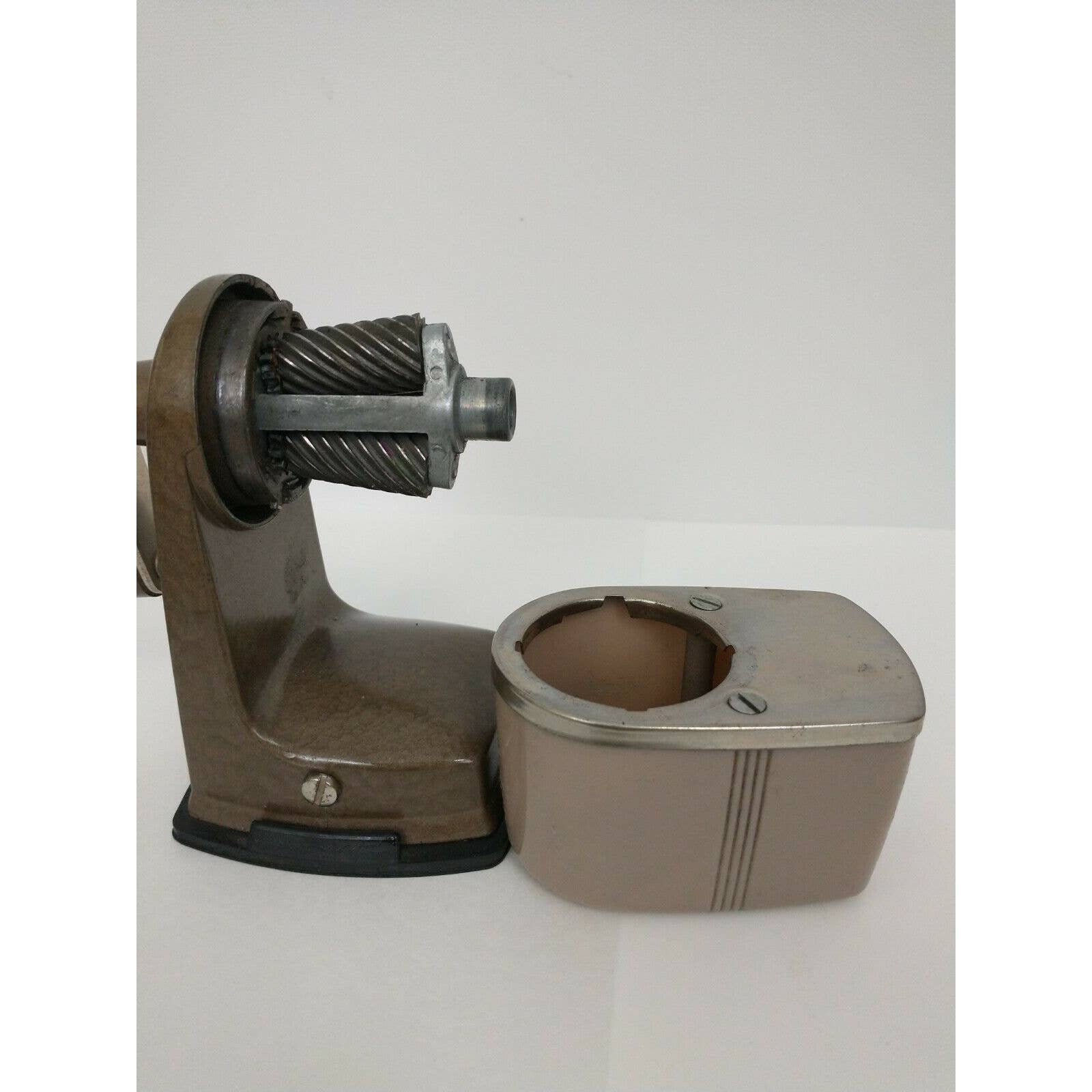 Vintage Apsco Vacu Base Suction Cup Desk Top Pencil Sharpener Etsy